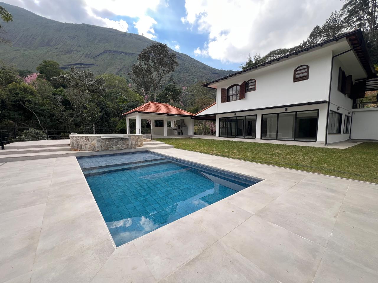 Conheça mais detalhes ARARAS - Casa - CVA167